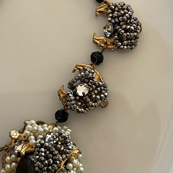 Haskell Diamonte Pearl Gold Filigree Black Pendant Signed Vintage Necklace - Picture 3 of 14